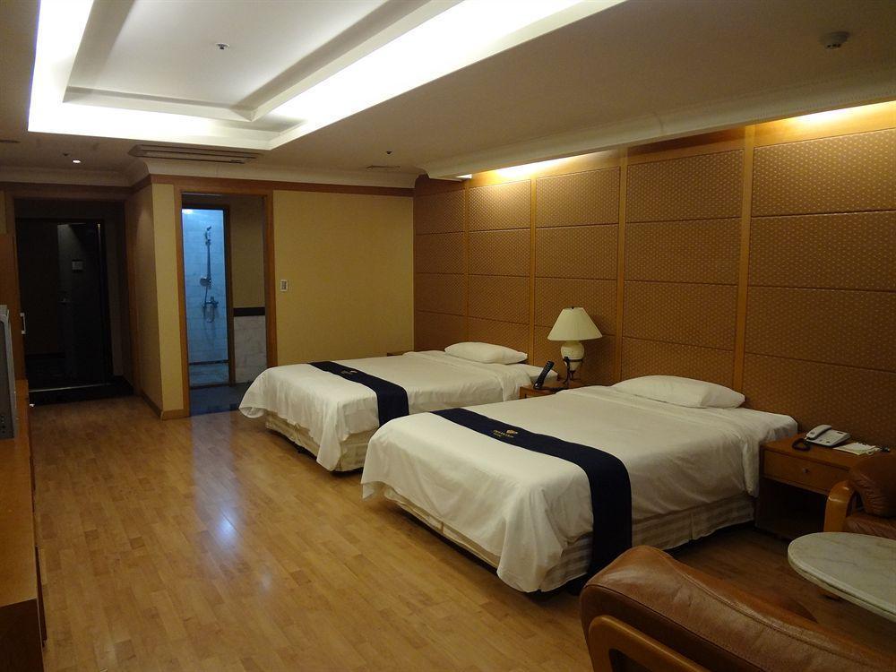 Diamond Tourist Hotel Busan Buitenkant foto