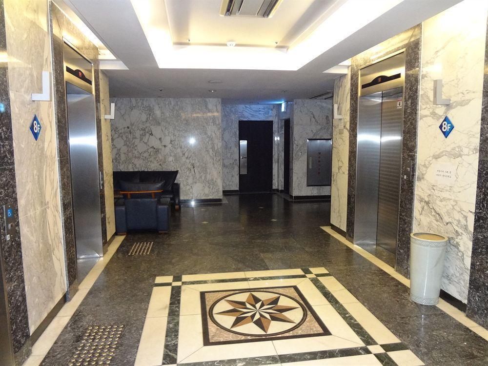 Diamond Tourist Hotel Busan Buitenkant foto