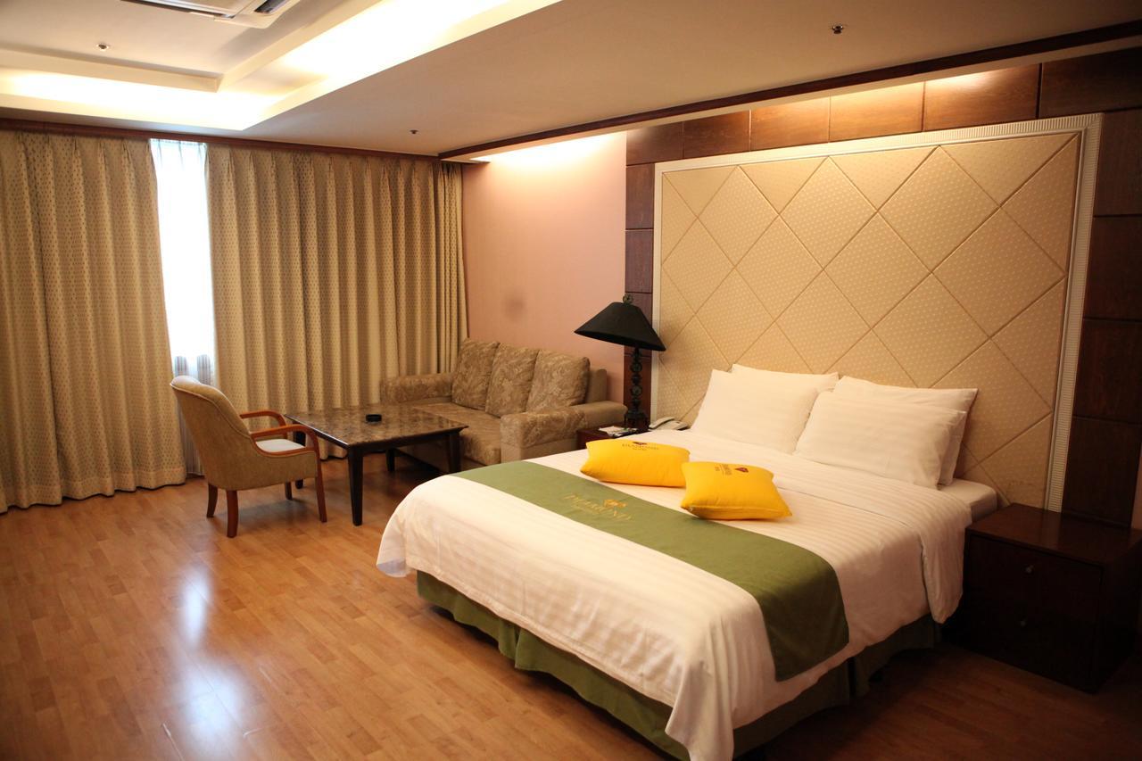 Diamond Tourist Hotel Busan Buitenkant foto